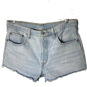 Levi’s 501 Shorts High Waist Raw Hem Faded Blue Size 32 100% Cotton Button Fly